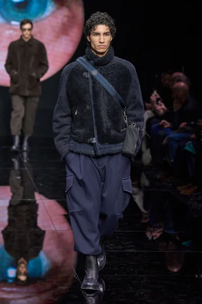 Look 57